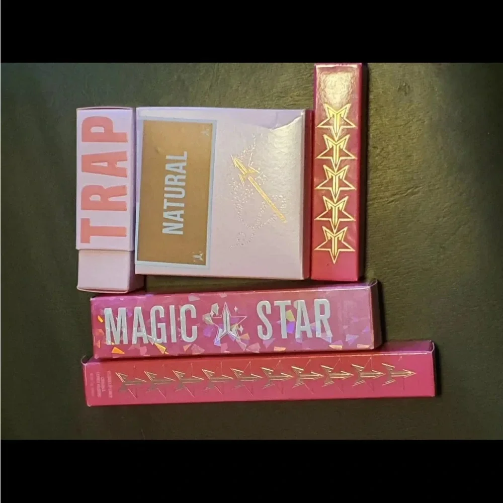 Jeffree Star Cosmetic Mystery Box - Picture 3 of 4